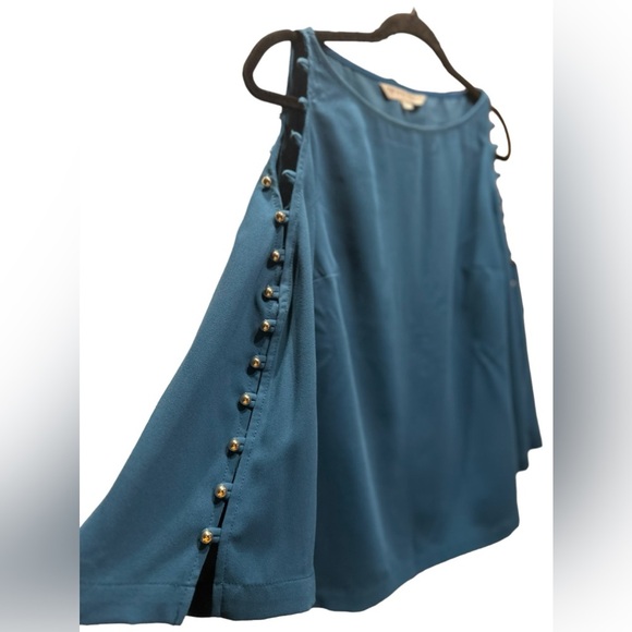 Trina Turk Amor Button Cold-Shoulder Top, Truest Teal size M - Picture 4 of 10